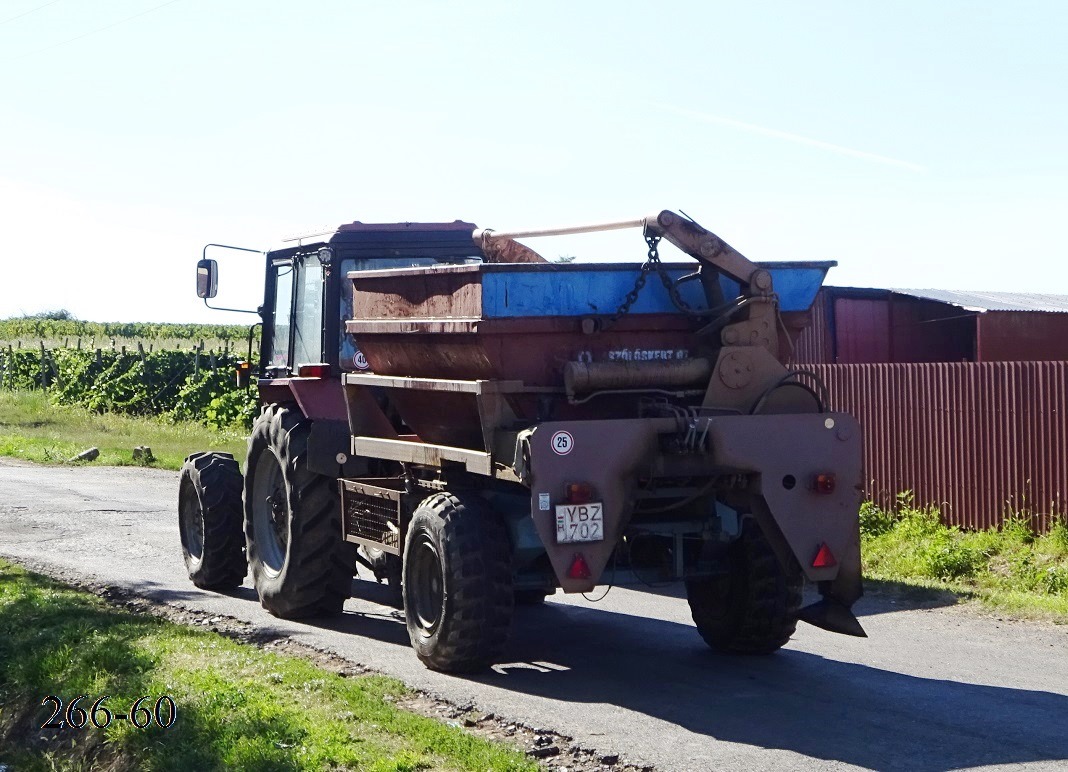 Венгрия, № HLL-040 — Беларус-1025.2; Венгрия, № YBZ-702 — Agrováz (общая модель); Венгрия — Сбор винограда в Венгрии