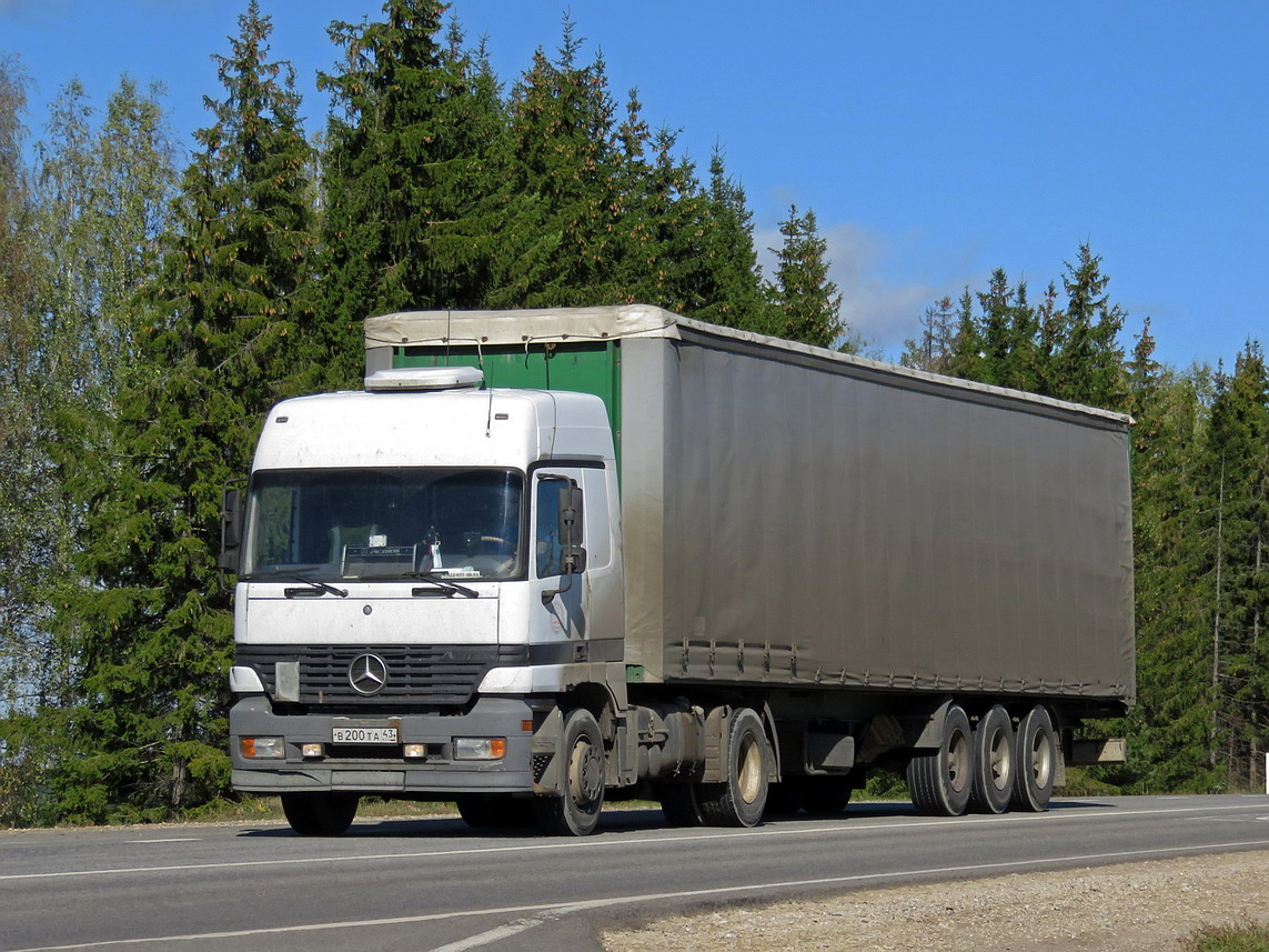 Кировская область, № В 200 ТА 43 — Mercedes-Benz Actros ('1997) 1831