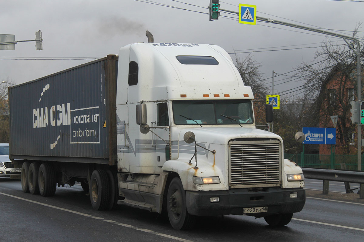 Санкт-Петербург, № С 420 УН 98 — Freightliner FLD 120