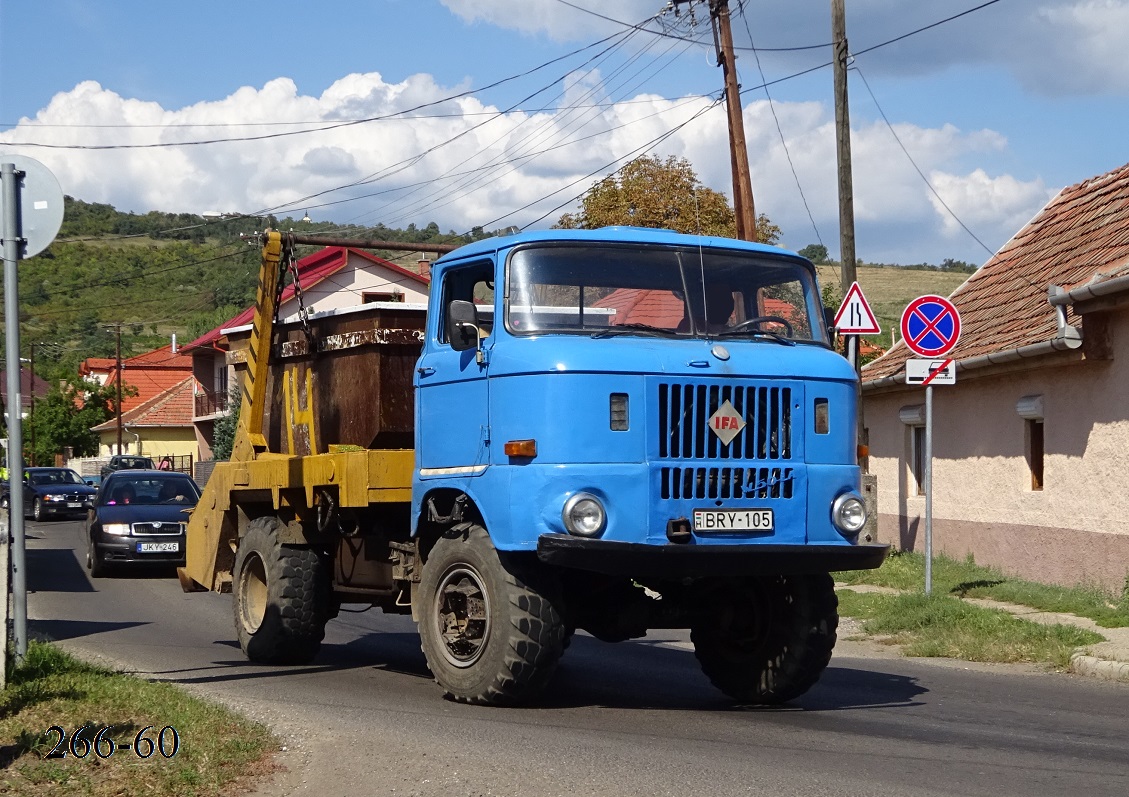 Венгрия, № BRY-105 — IFA W50LA/K, LA/Z; Венгрия — Сбор винограда в Венгрии