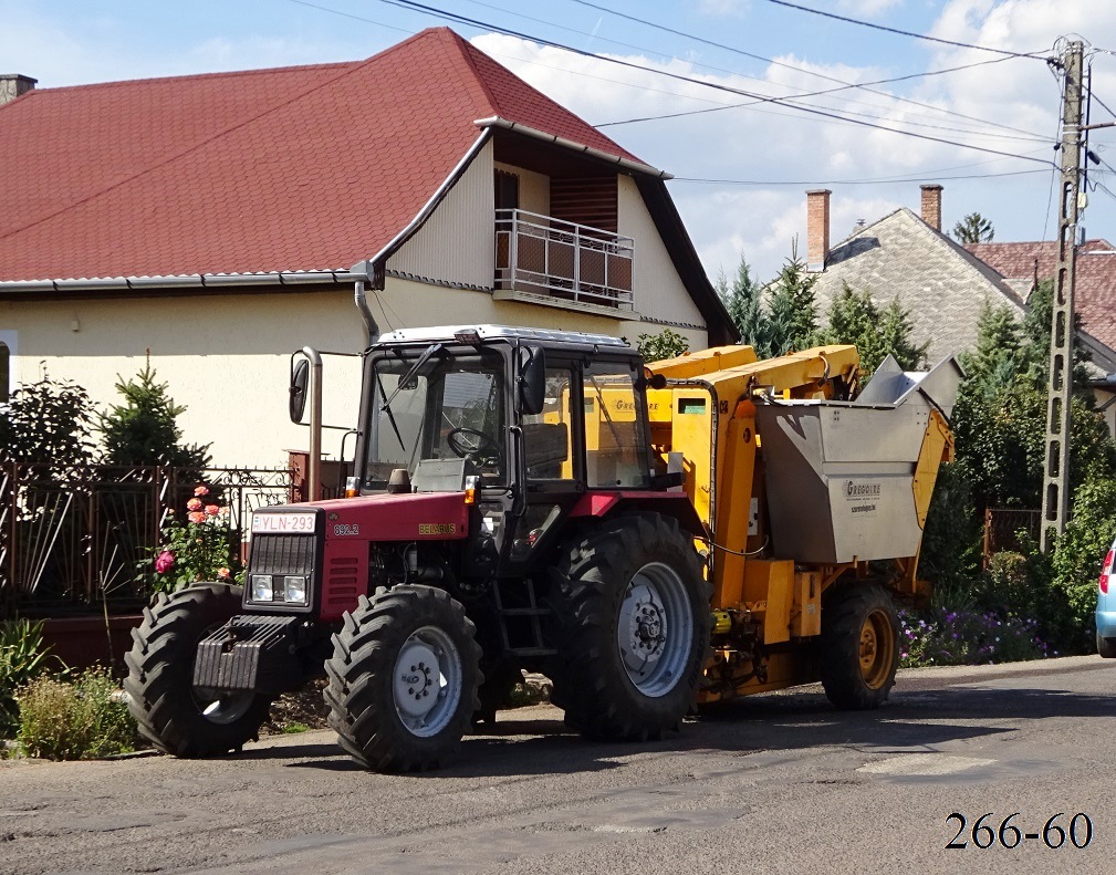 Венгрия, № YLN-293 — Беларус-892.2; Венгрия — Сбор винограда в Венгрии