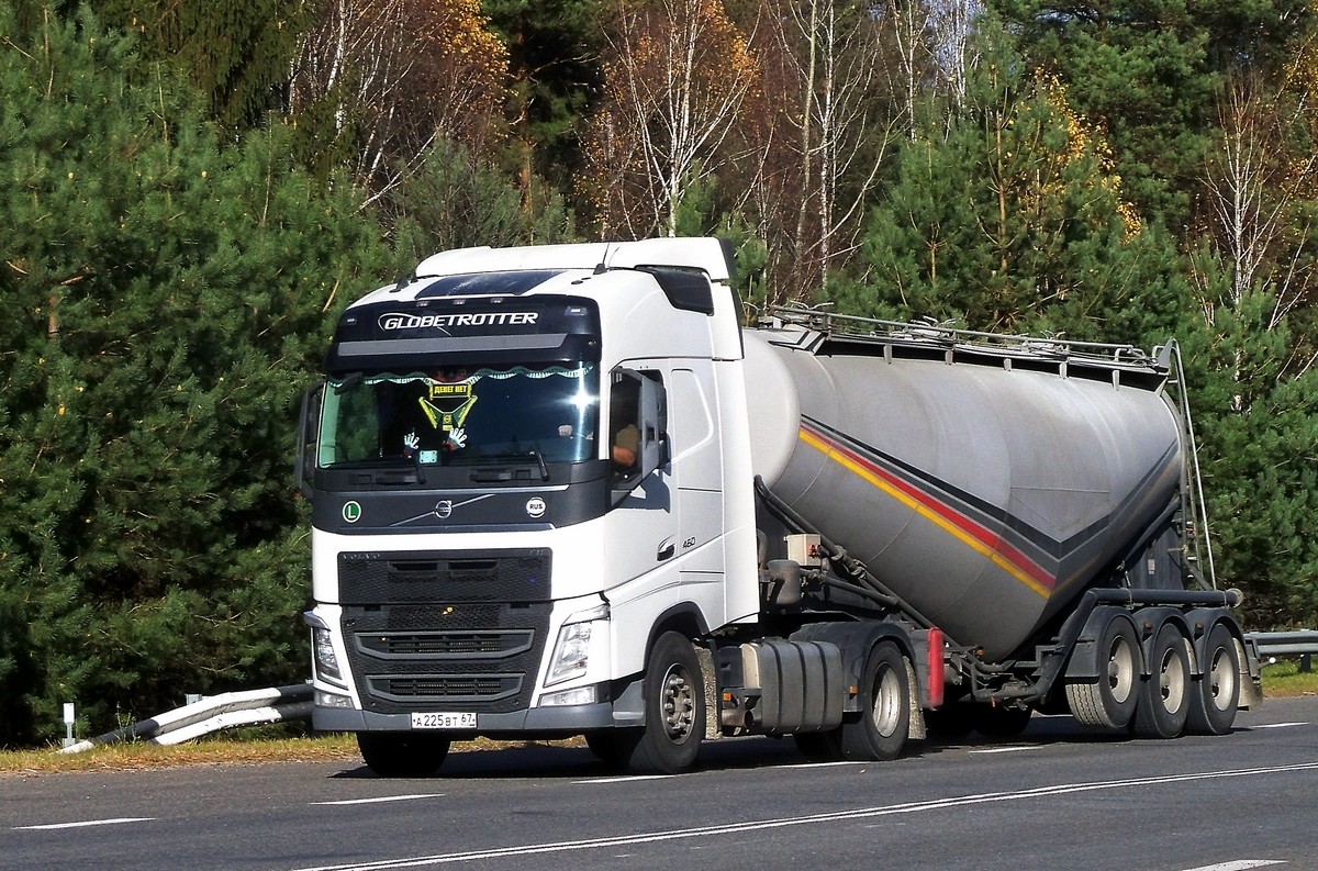 Смоленская область, № А 225 ВТ 67 — Volvo ('2012) FH.460 [X9P]