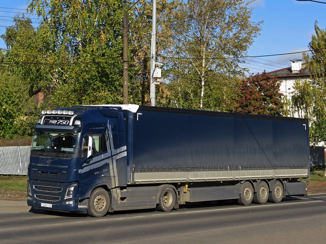 Алтайский край, № У 222 ТС 22 — Volvo ('2012) FH16.750