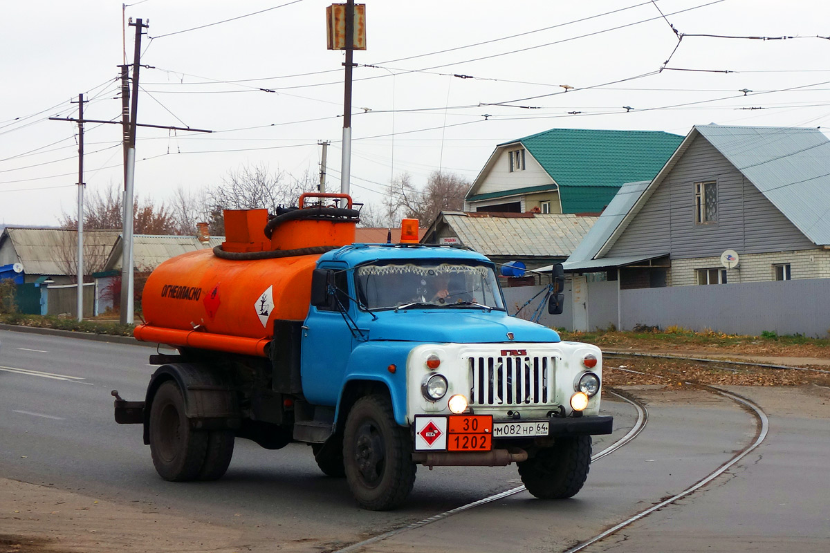 Саратовская область, № М 082 НР 64 — ГАЗ-52-04