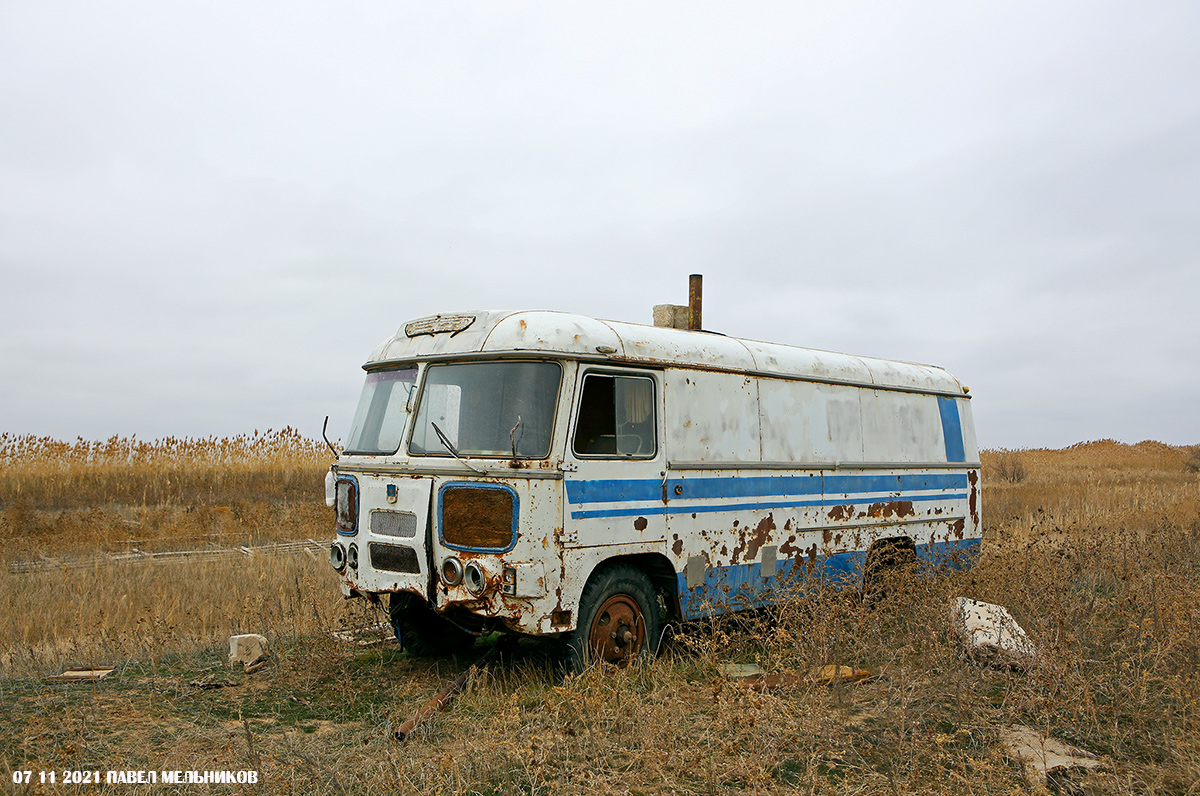 Астраханская область, № О 073 ВВ 30 — ПАЗ-37421