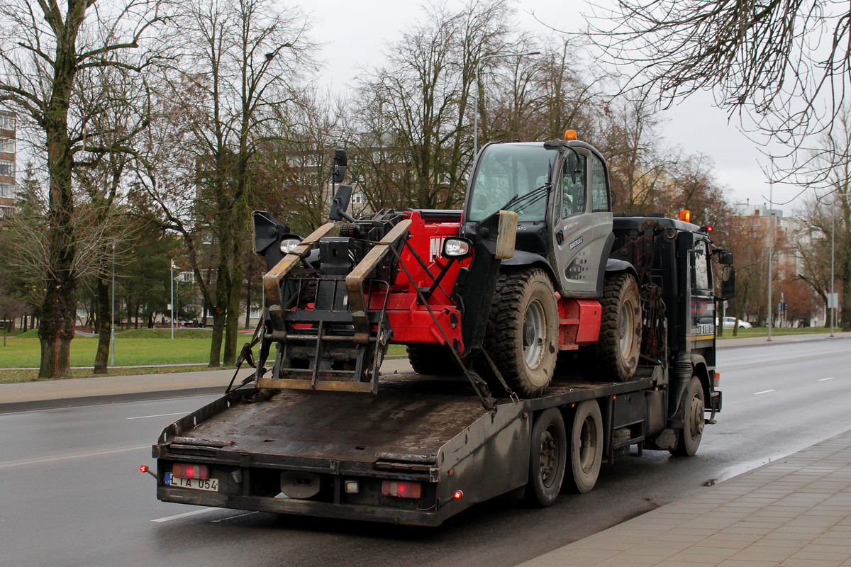 Литва, № LIA 054 — Scania (II) R113M; Литва, № (LT) U/N ST 0004 — Manitou (общая модель)