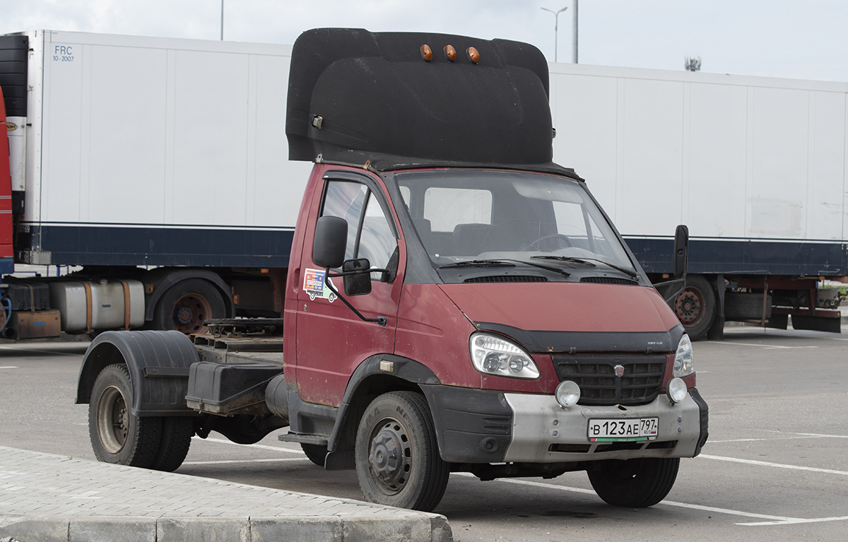 Москва, № В 123 АЕ 797 — ГАЗ-33104 "Валдай"