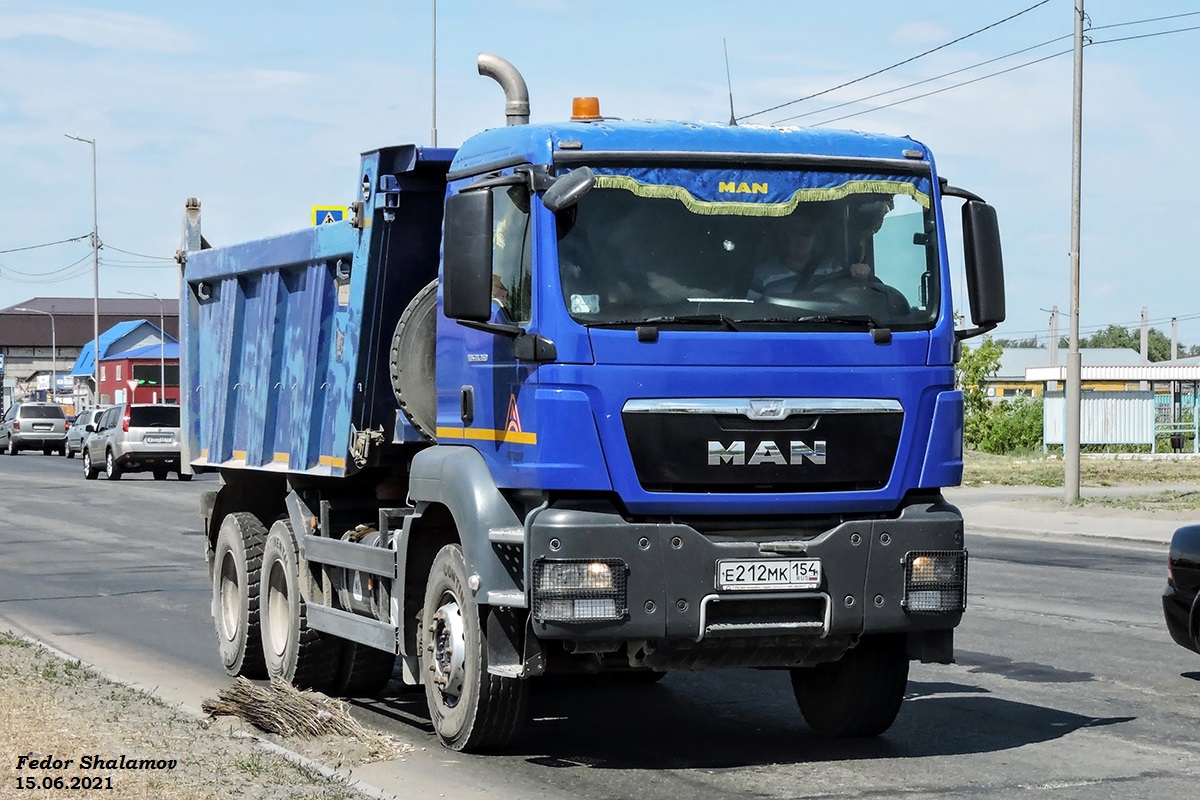 Новосибирская область, № Е 212 МК 154 — MAN TGS ('2007) 33.360