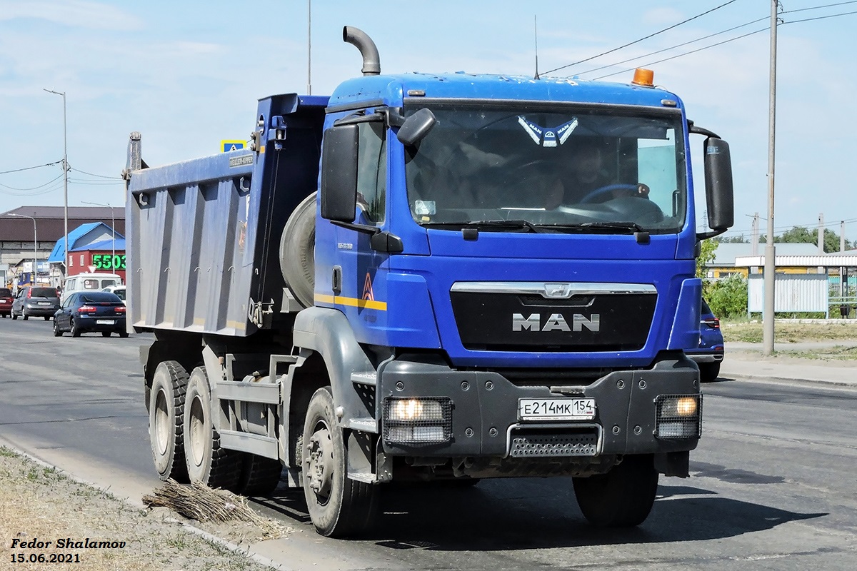 Новосибирская область, № Е 214 МК 154 — MAN TGS ('2007) 33.360