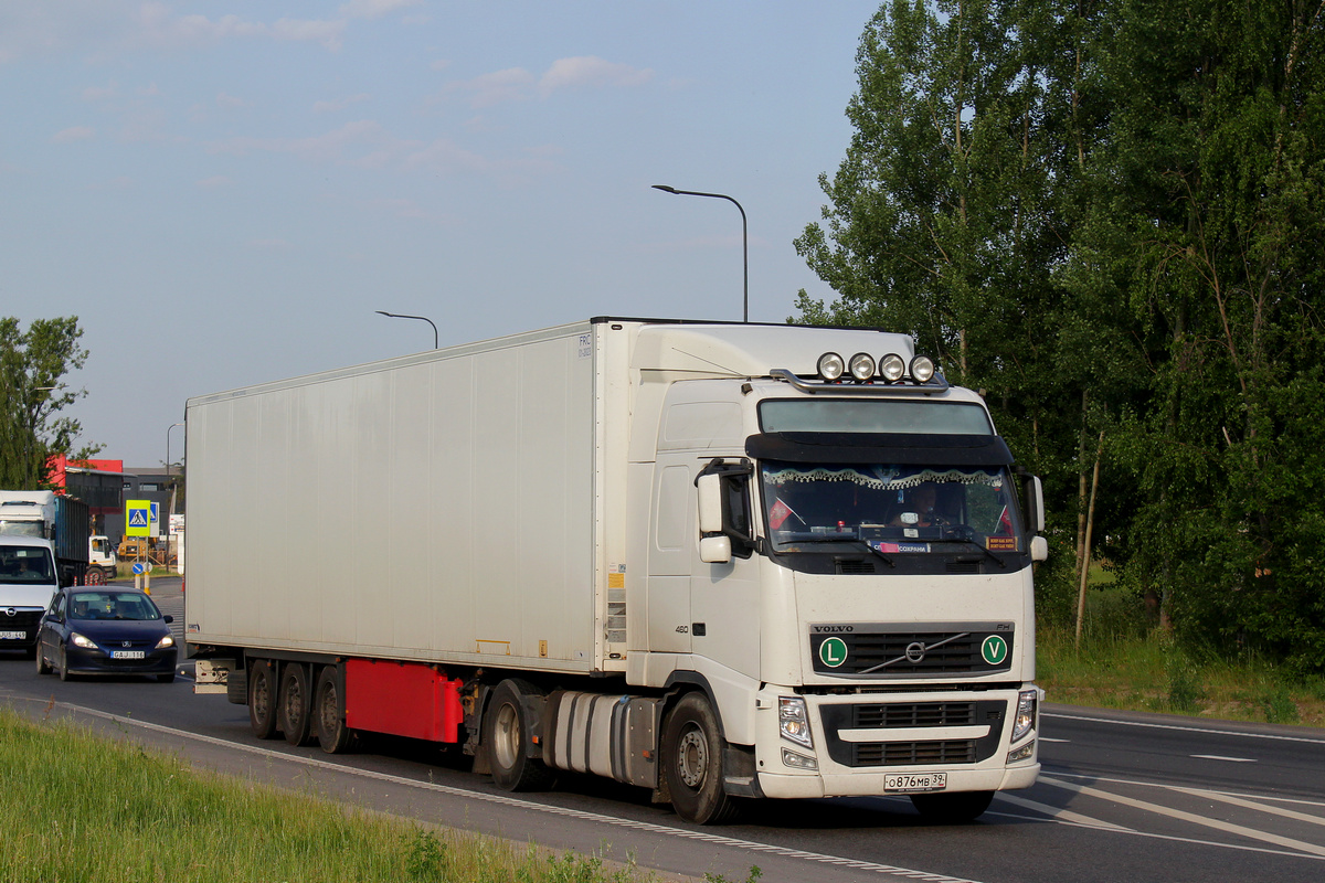 Калининградская область, № О 876 МВ 39 — Volvo ('2008) FH.460