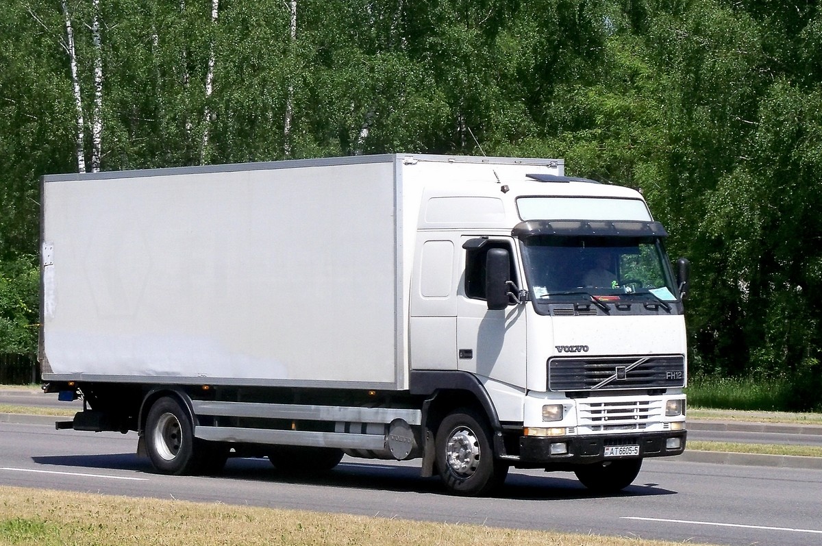 Минская область, № АТ 6605-5 — Volvo ('1993) FH-Series