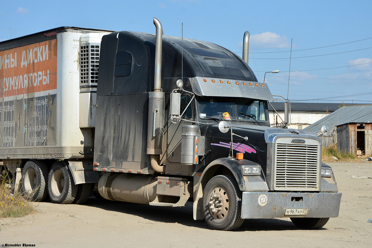 Хабаровский край, № Н 963 ХО 27 — Freightliner FLD 120 Classic