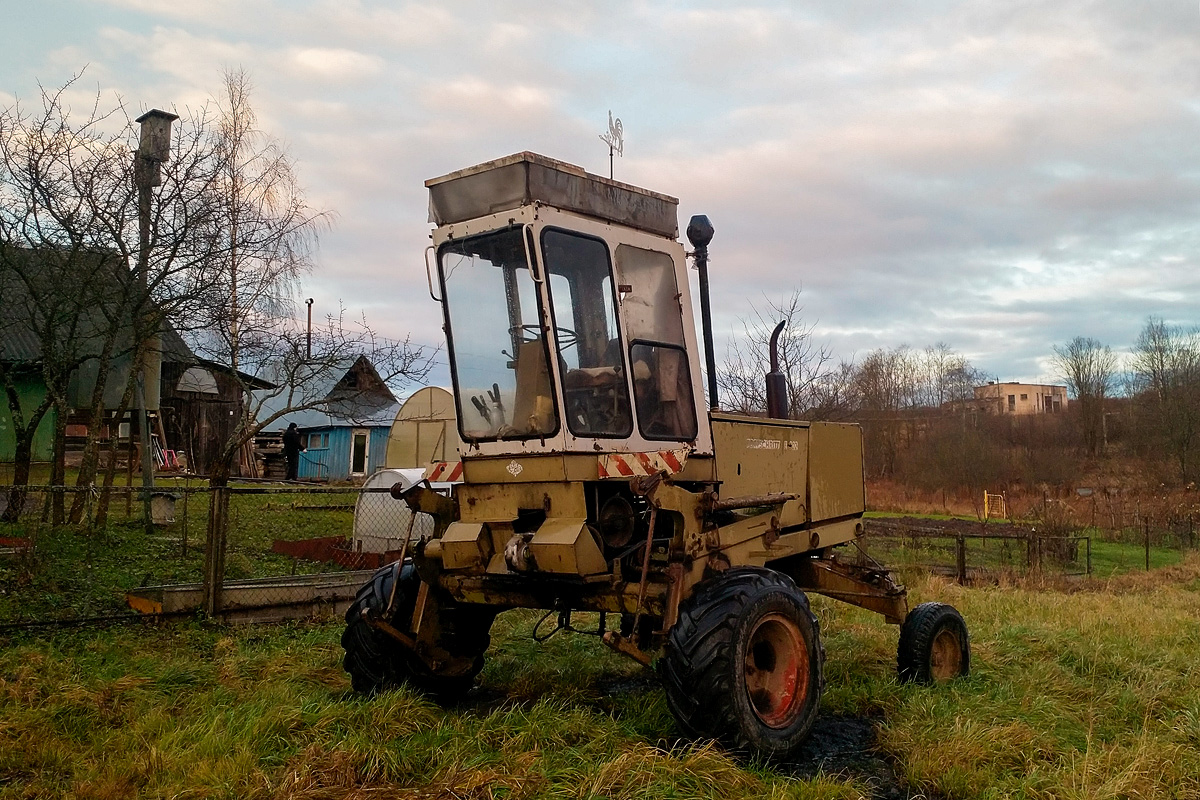 Тверская область, № (69) Б/Н СТ 0181 — Fortschritt E302