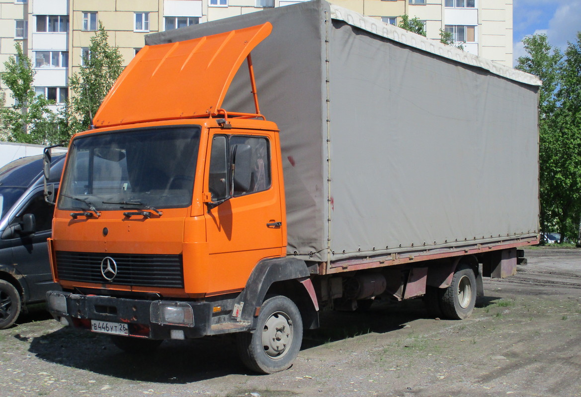 Санкт-Петербург, № В 446 УТ 26 — Mercedes-Benz LK 814