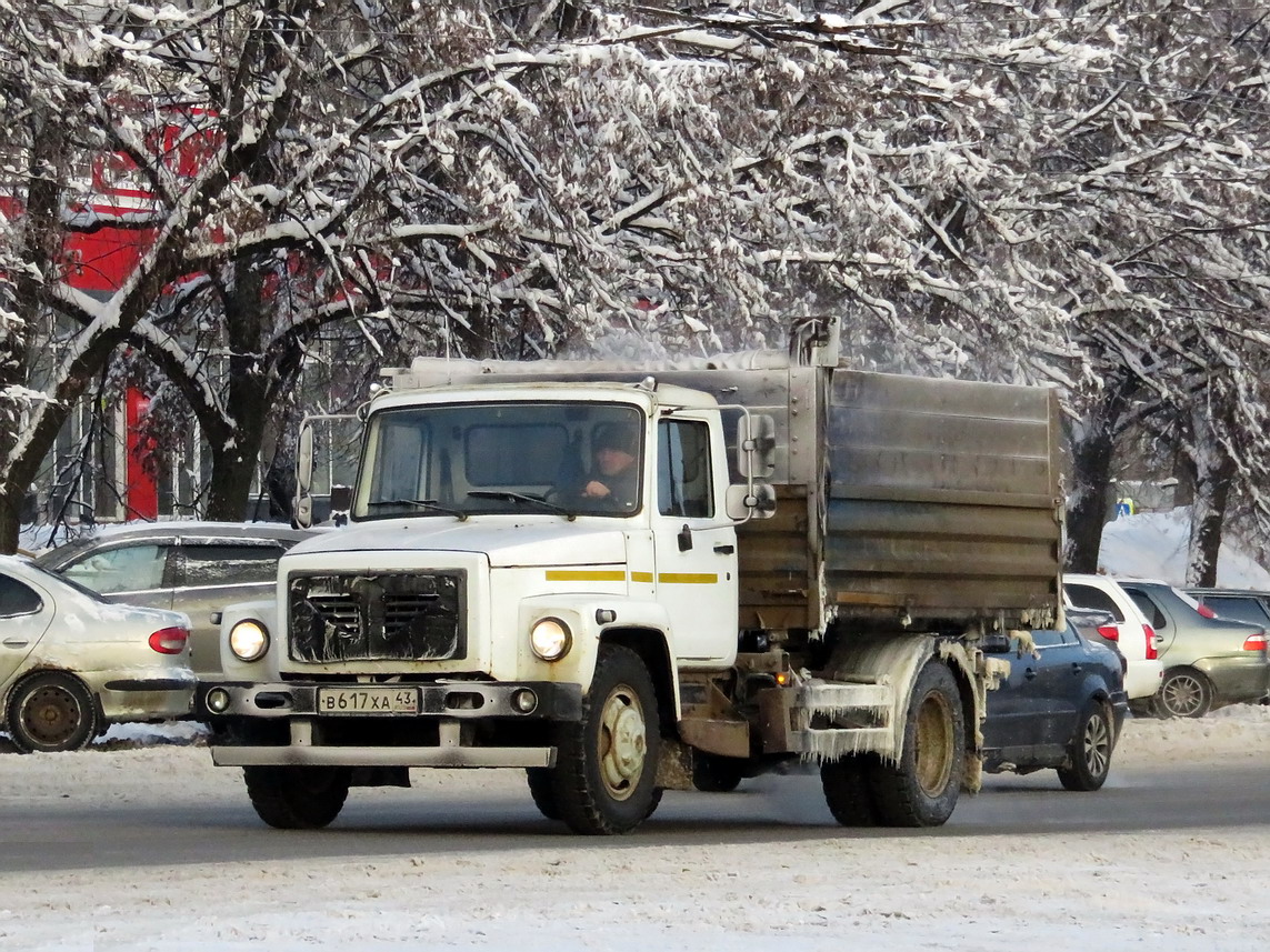 Кировская область, № В 617 ХА 43 — ГАЗ-3309