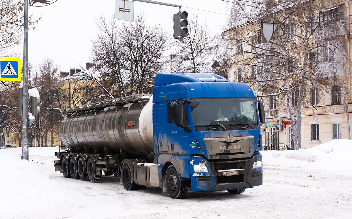 Московская область, № Е 642 РК 799 — MAN TGX ('2012) 18.440