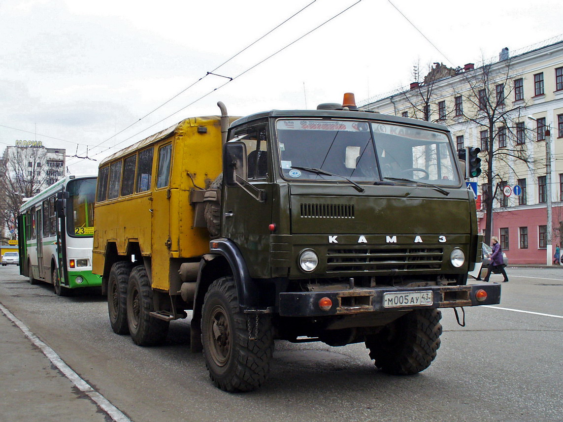 Кировская область, № М 005 АУ 43 — КамАЗ-43101