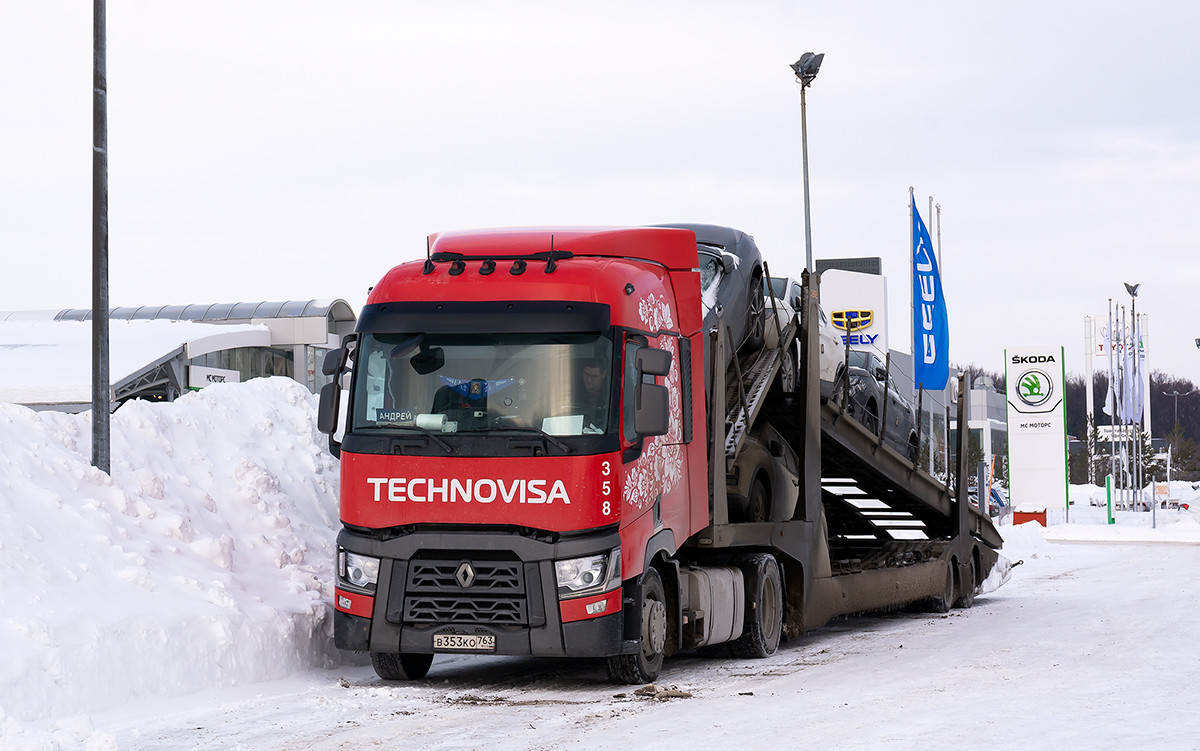 Самарская область, № 358 — Renault T-Series ('2013)