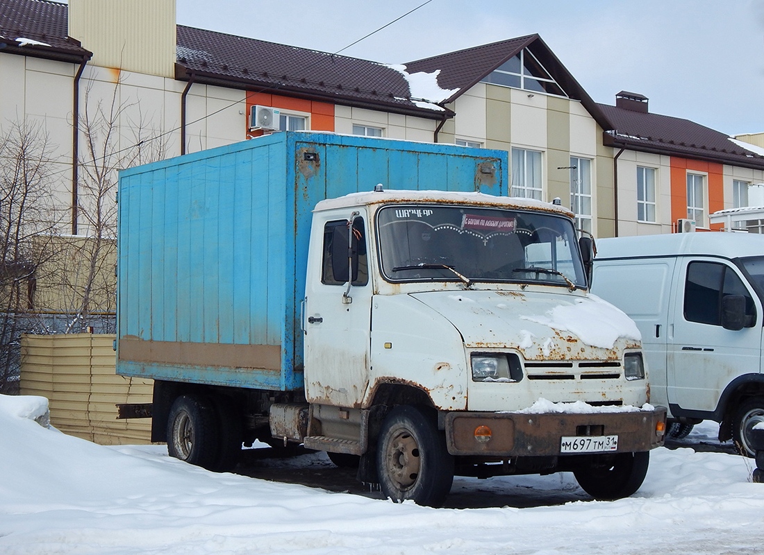 Белгородская область, № М 697 ТМ 31 — ЗИЛ-5301БО "Бычок"