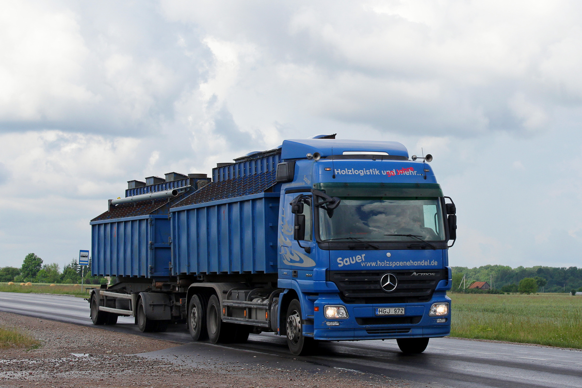 Литва, № HGJ 972 — Mercedes-Benz Actros ('2003) 2544