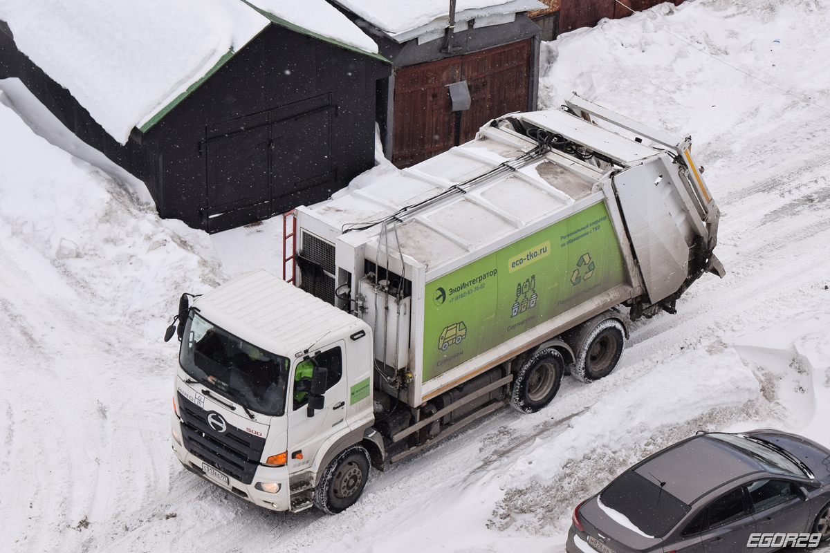 Архангельская область, № С 013 ЕЕ 797 — Hino 500