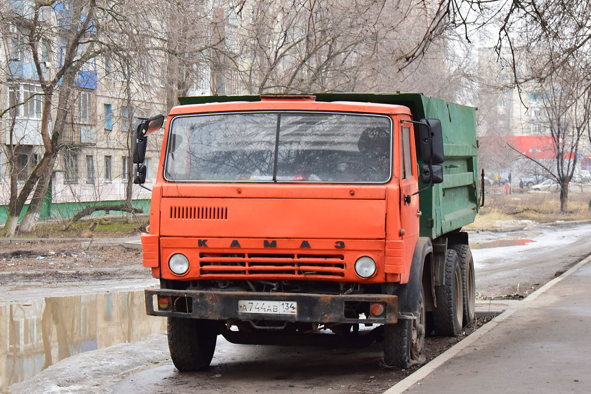 Волгоградская область, № А 744 АВ 134 — КамАЗ-55111 [551110]