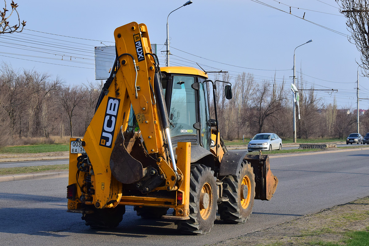 Волгоградская область, № 003* ЕА 34 — JCB 3CX