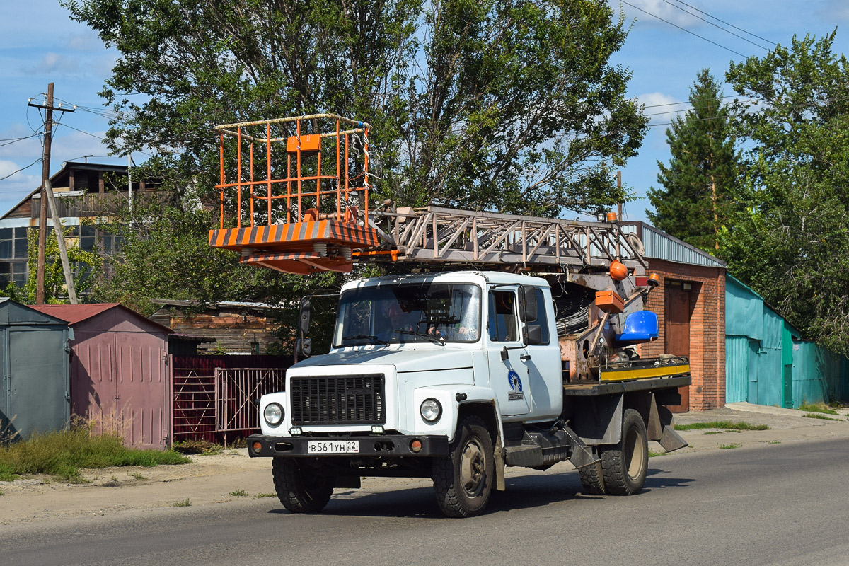 Алтайский край, № В 561 УН 22 — ГАЗ-3309