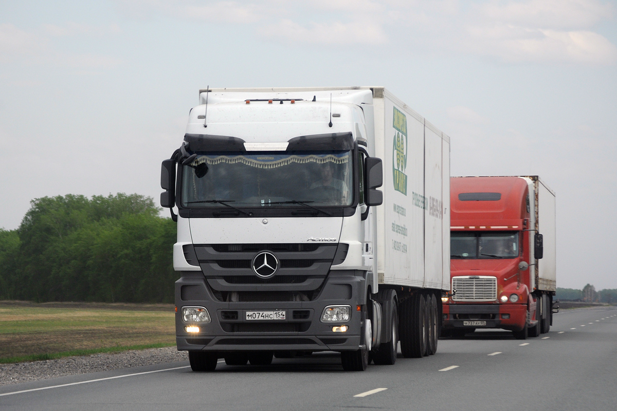 Новосибирская область, № М 074 НС 154 — Mercedes-Benz Actros ('2009) 1844