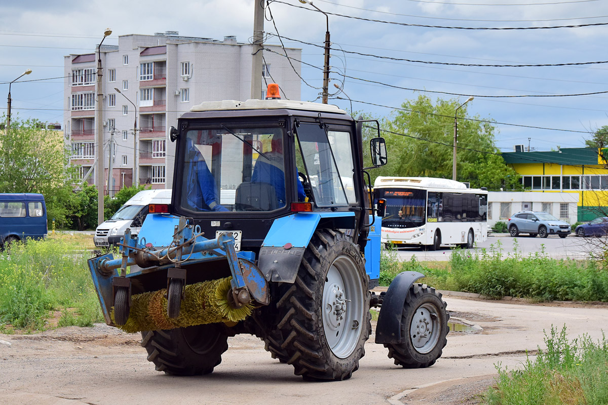 Волгоградская область, № 9032 *Н 34 — Беларус-82.1