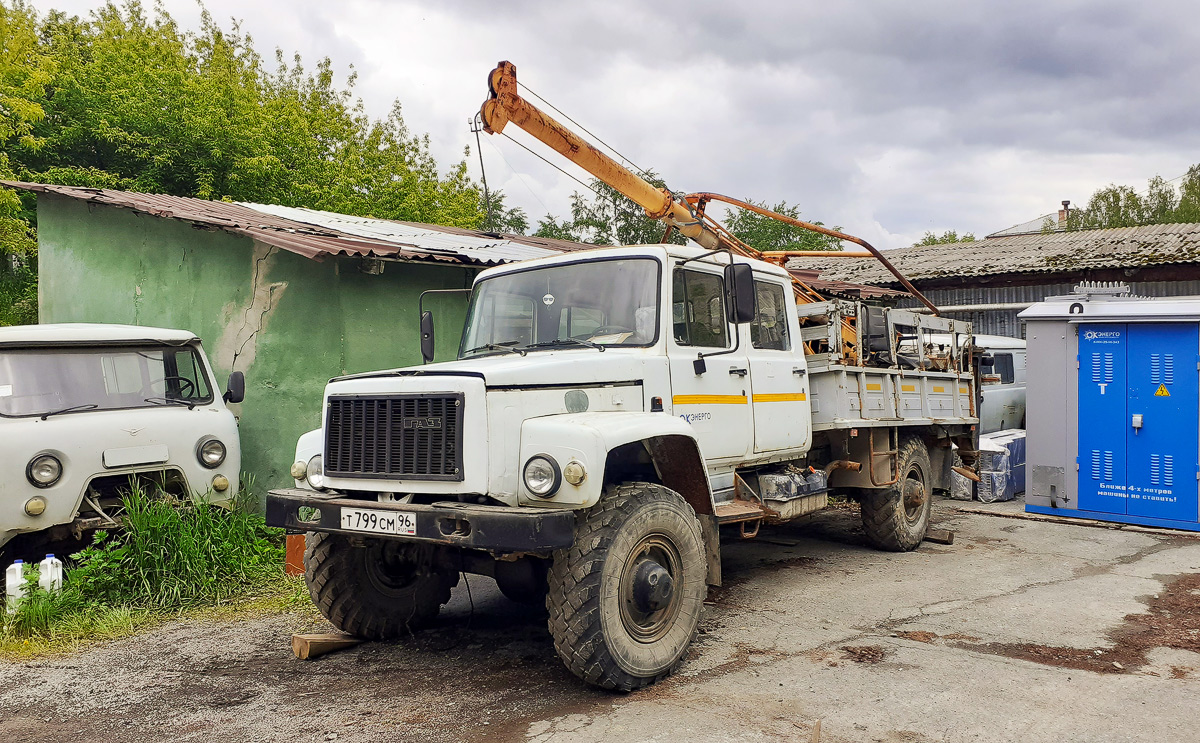 Свердловская область, № Т 799 СМ 96 — ГАЗ-33081 «Садко»