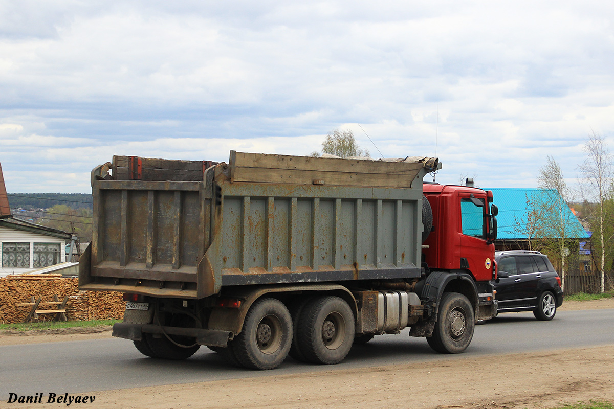 Кировская область, № Е 457 ТТ 86 — Scania ('2004) P380