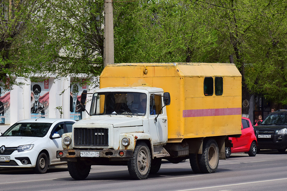 Волгоградская область, № А 587 НМ 34 — ГАЗ-3307