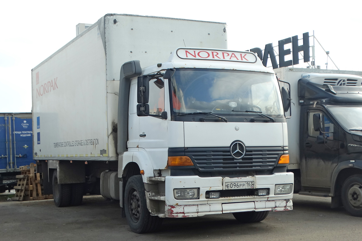 Татарстан, № Е 096 РР 163 — Mercedes-Benz Atego 1823