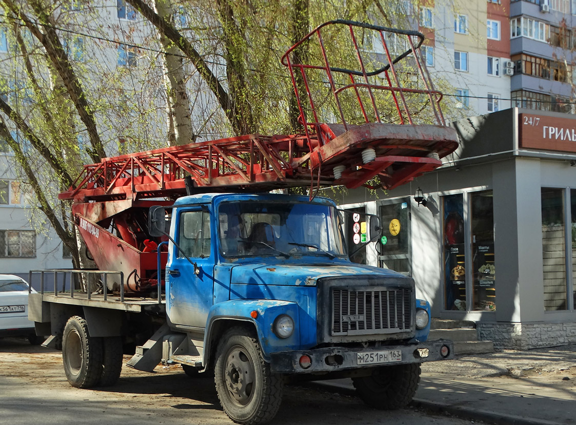 Татарстан, № М 251 РН 163 — ГАЗ-33073