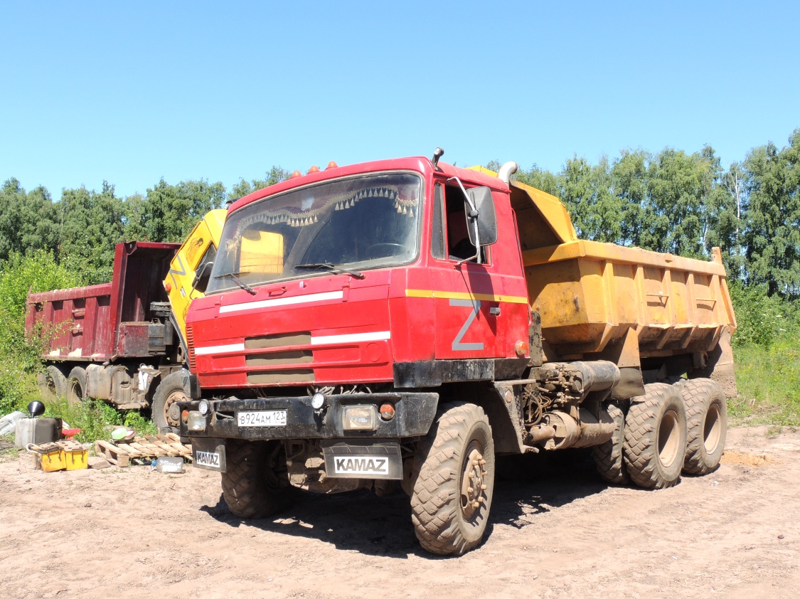 Краснодарский край, № В 924 АМ 123 — Tatra 815 S3