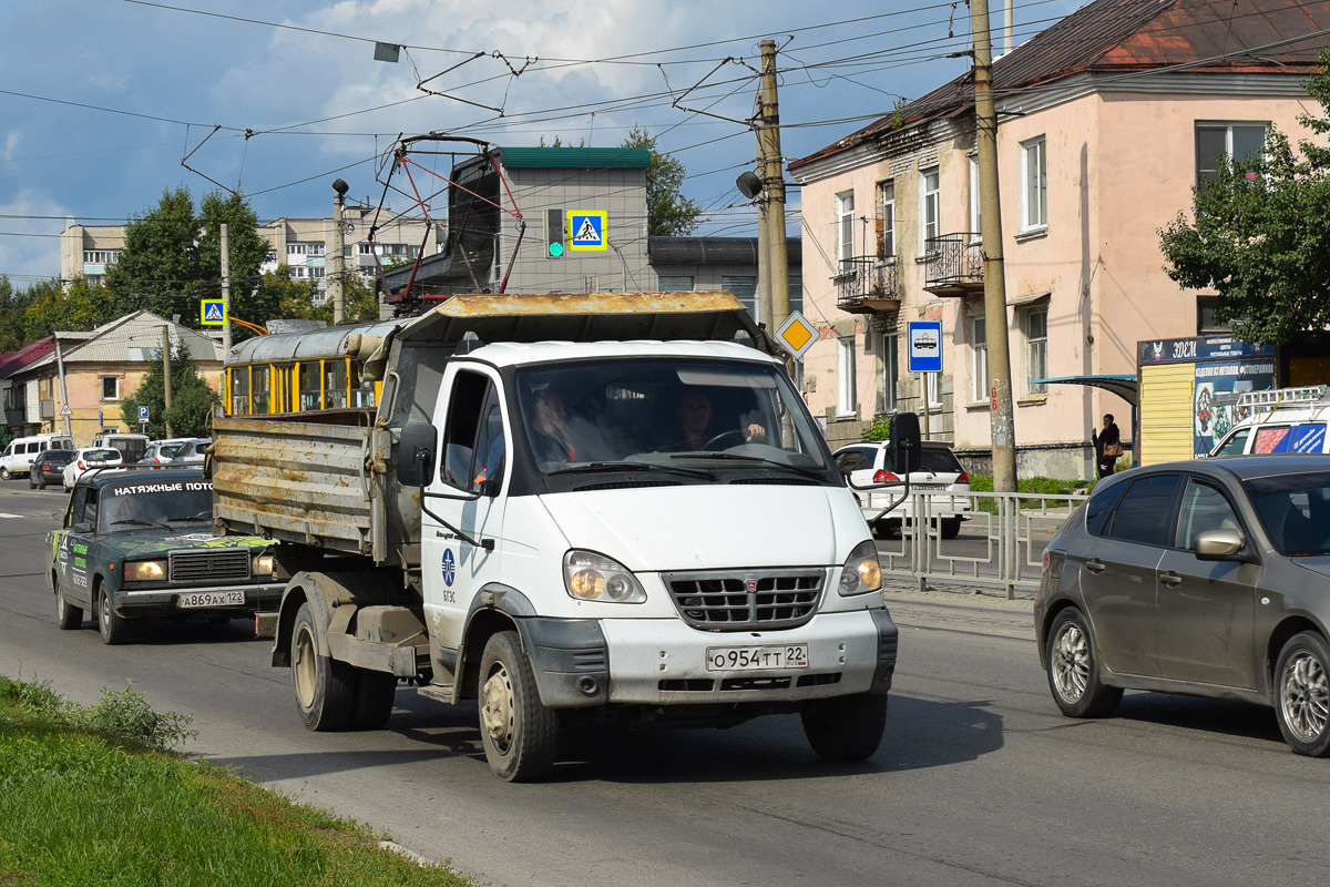 Алтайский край, № О 954 ТТ 22 — ГАЗ-33106 "Валдай"