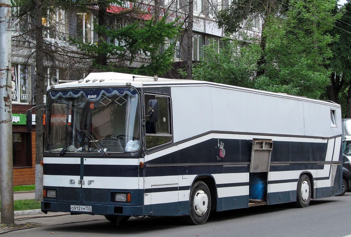 Московская область, № О 912 ТМ 750 — DAF (общая модель)