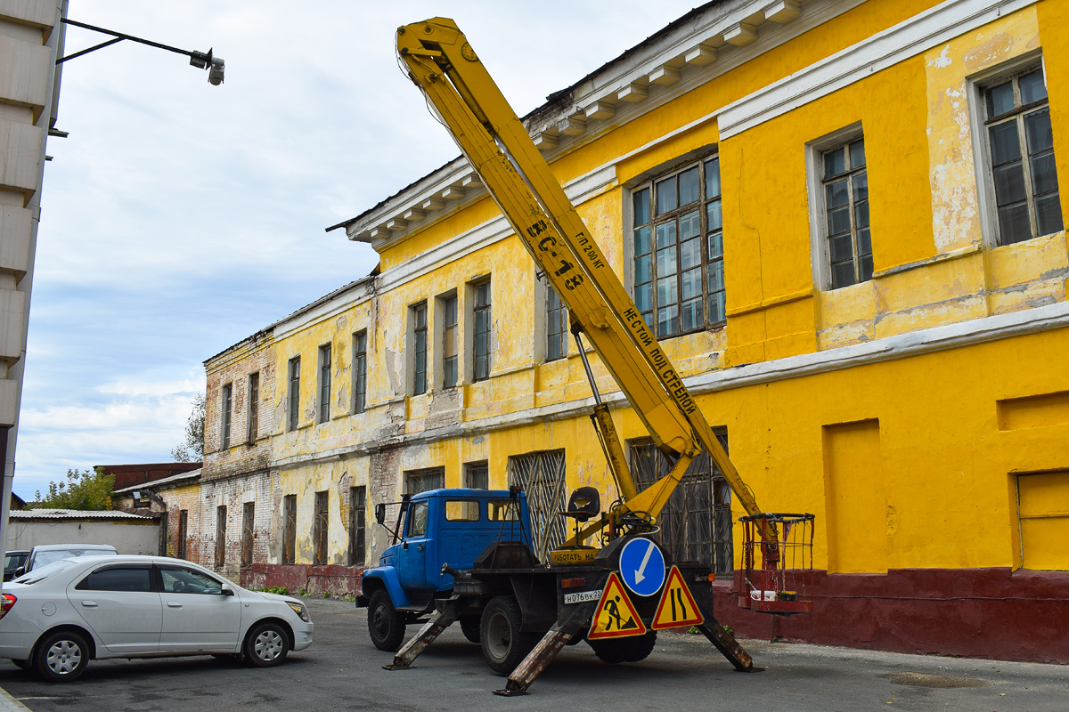 Алтайский край, № Н 076 ВК 22 — ГАЗ-3307