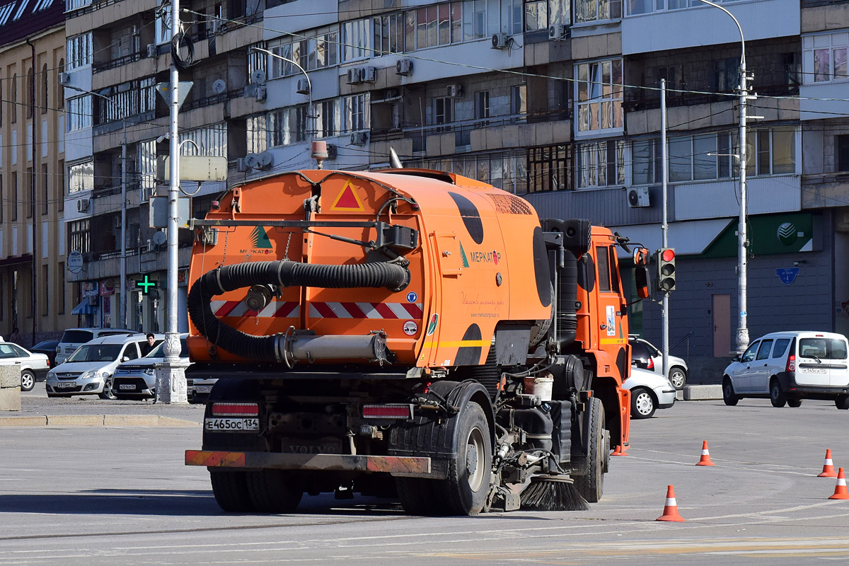 Волгоградская область, № Е 465 ОС 134 — КамАЗ-53605-A5