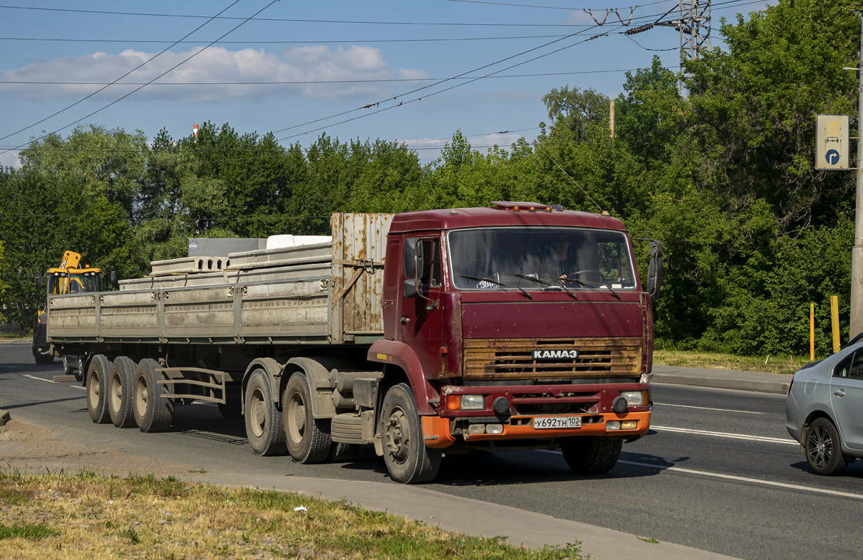 Башкортостан, № У 692 ТН 102 — КамАЗ-6460 [646000]