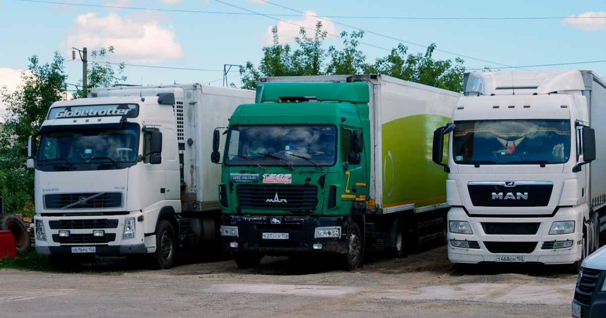 Нижегородская область, № Х 616 РЕ 152 — Volvo ('2002) FH12.400; Нижегородская область, № Е 235 СВ 152 — МАЗ-5440 (общая модель); Нижегородская область, № Т 468 ОН 152 — MAN TGX ('2007) 18.480