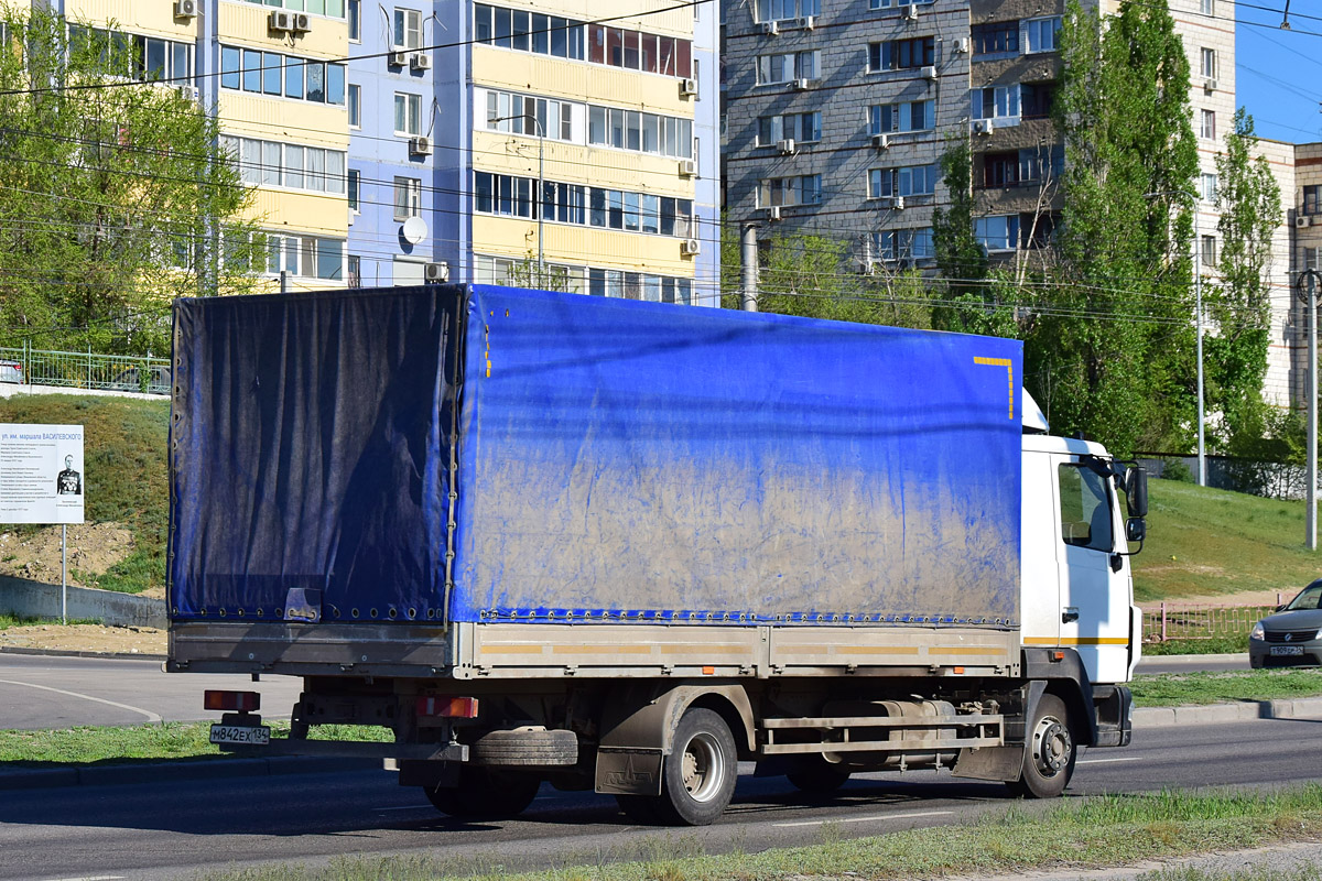 Волгоградская область, № М 842 ЕХ 134 — МАЗ-4371C0 "Зубрёнок"