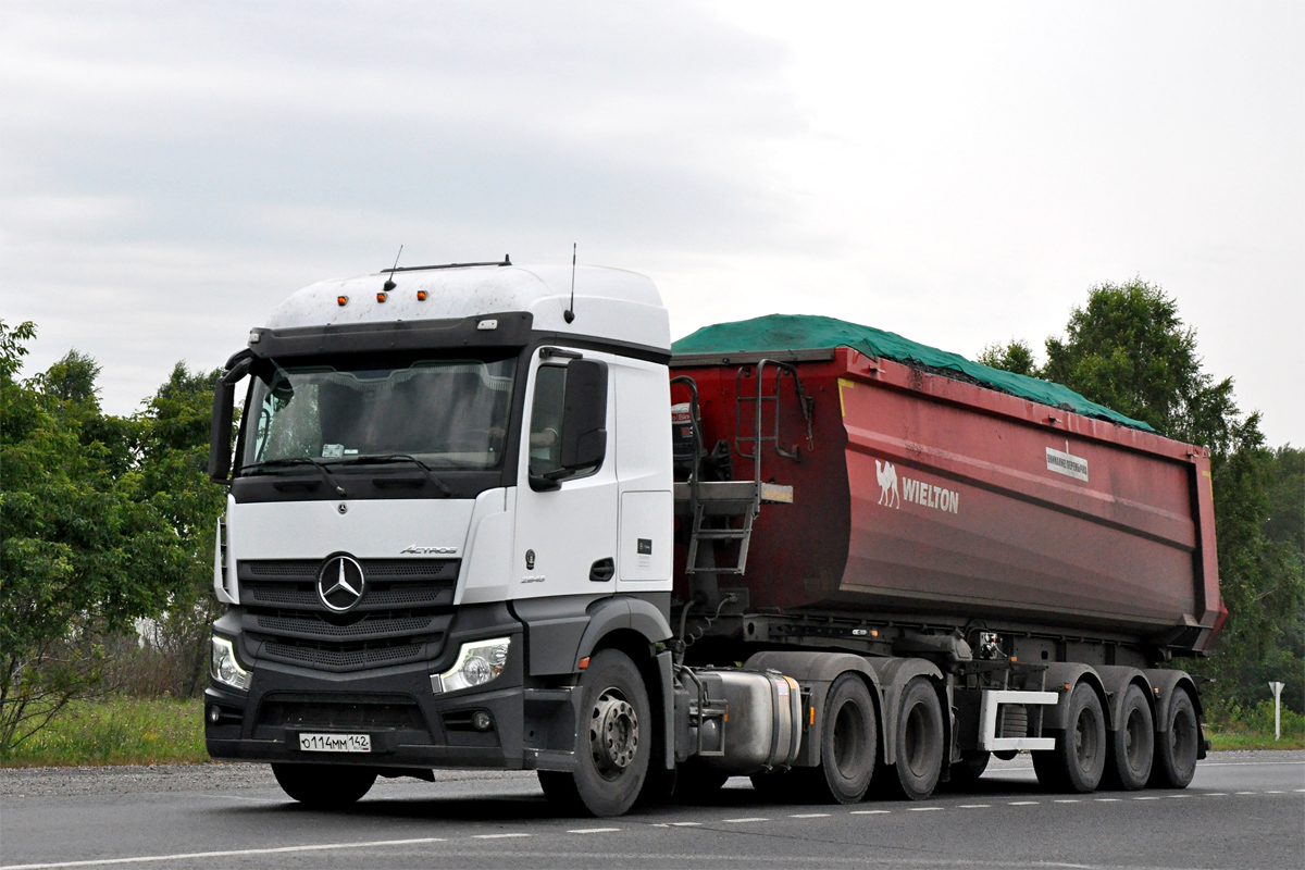 Кемеровская область, № О 114 ММ 142 — Mercedes-Benz Actros '18 2545 [Z9M]