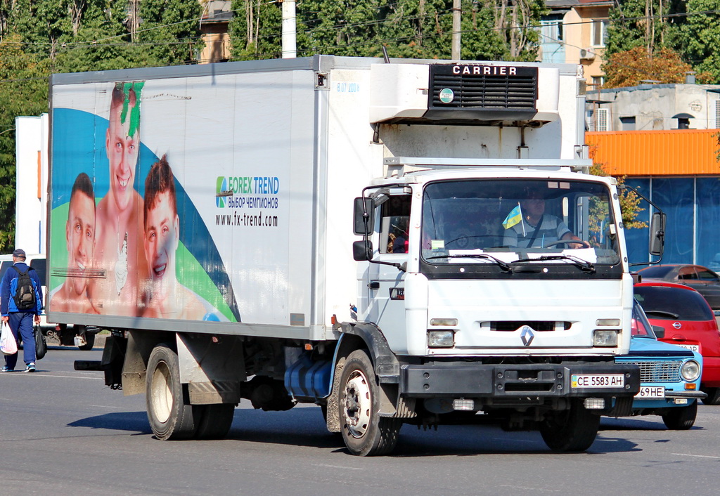 Черновицкая область, № СЕ 5583 АН — Renault Midliner