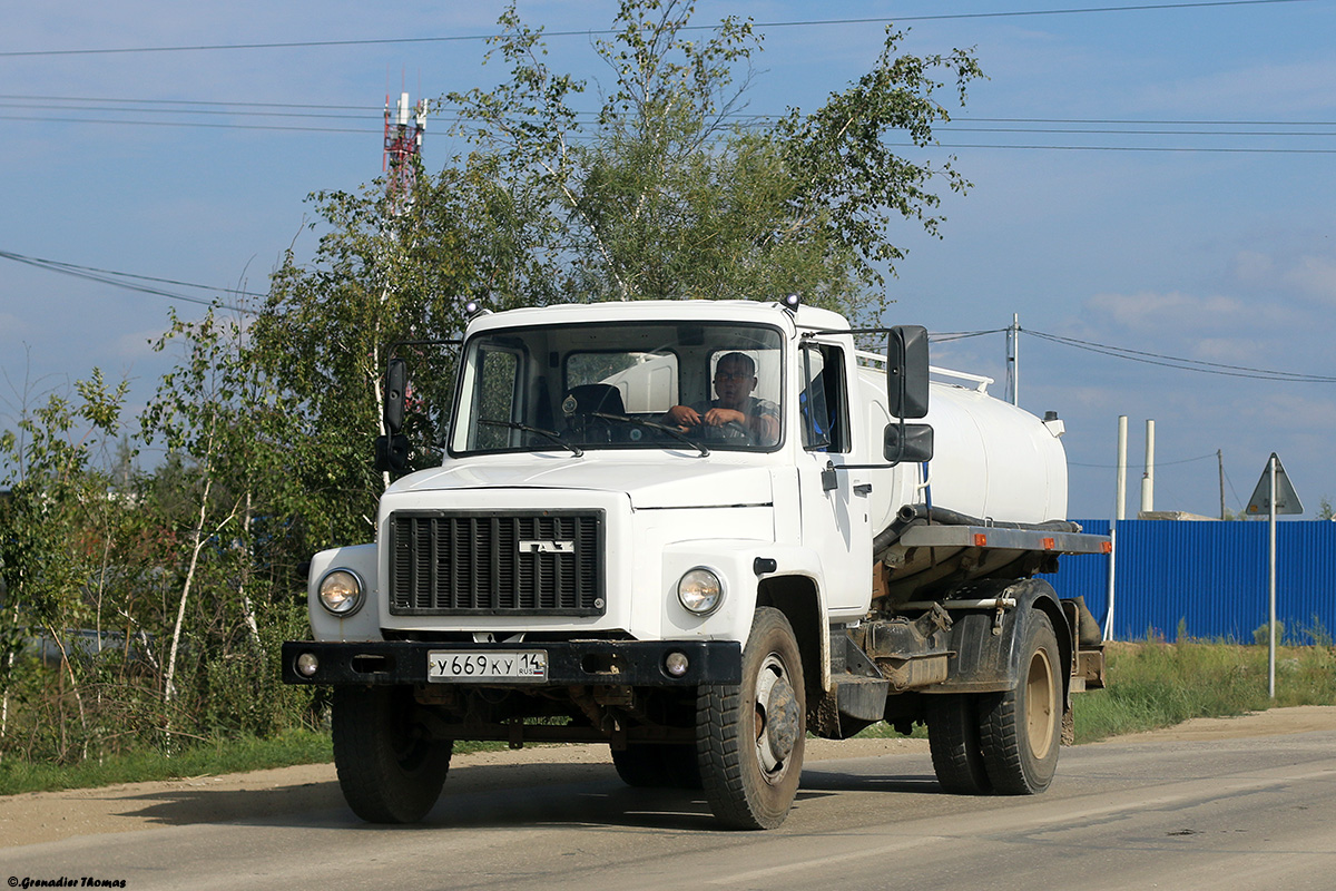 Саха (Якутия), № У 669 КУ 14 — ГАЗ-3309