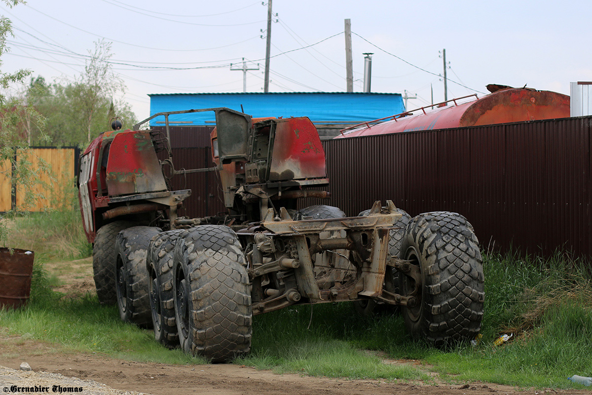 Саха (Якутия), № (14) Б/Н 0051 — МАЗ-7313; Саха (Якутия) — Автомобили без номеров