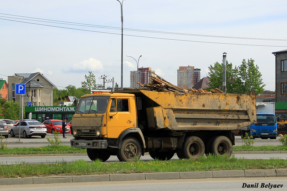 Челябинская область, № Е 326 КА 174 — КамАЗ-5511