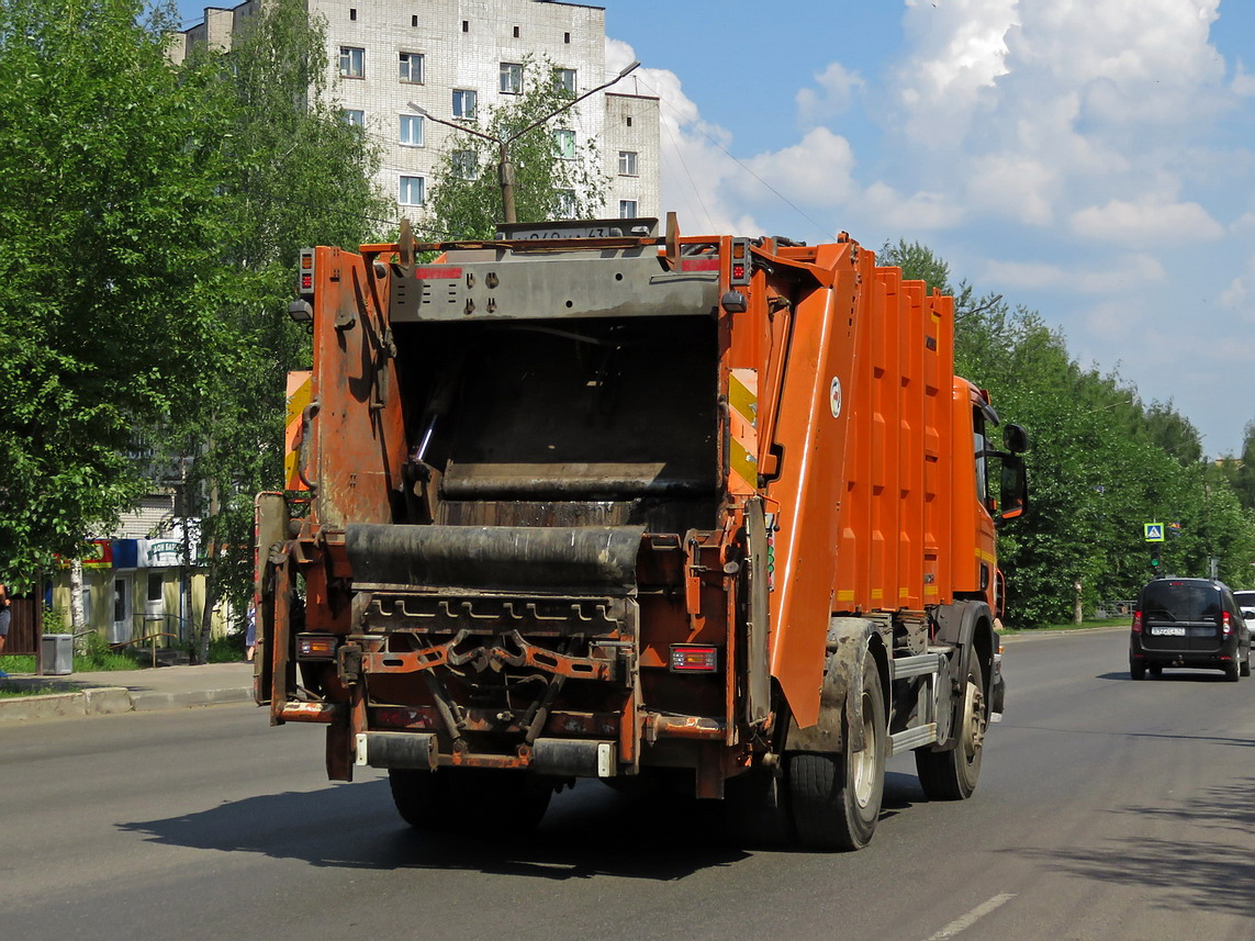 Кировская область, № М 949 УА 43 — Scania ('2011) P250