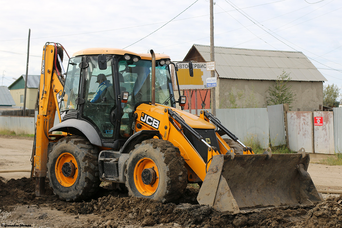 Саха (Якутия), № 7701 РК 14 — JCB 3CX